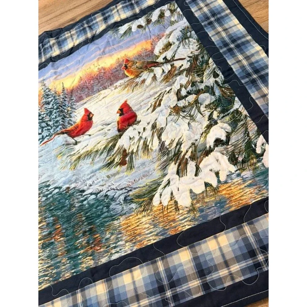 Handmade Cardinal Winter Lap Quilt Machine Quilted Throw Blanket 34” x 41.5”